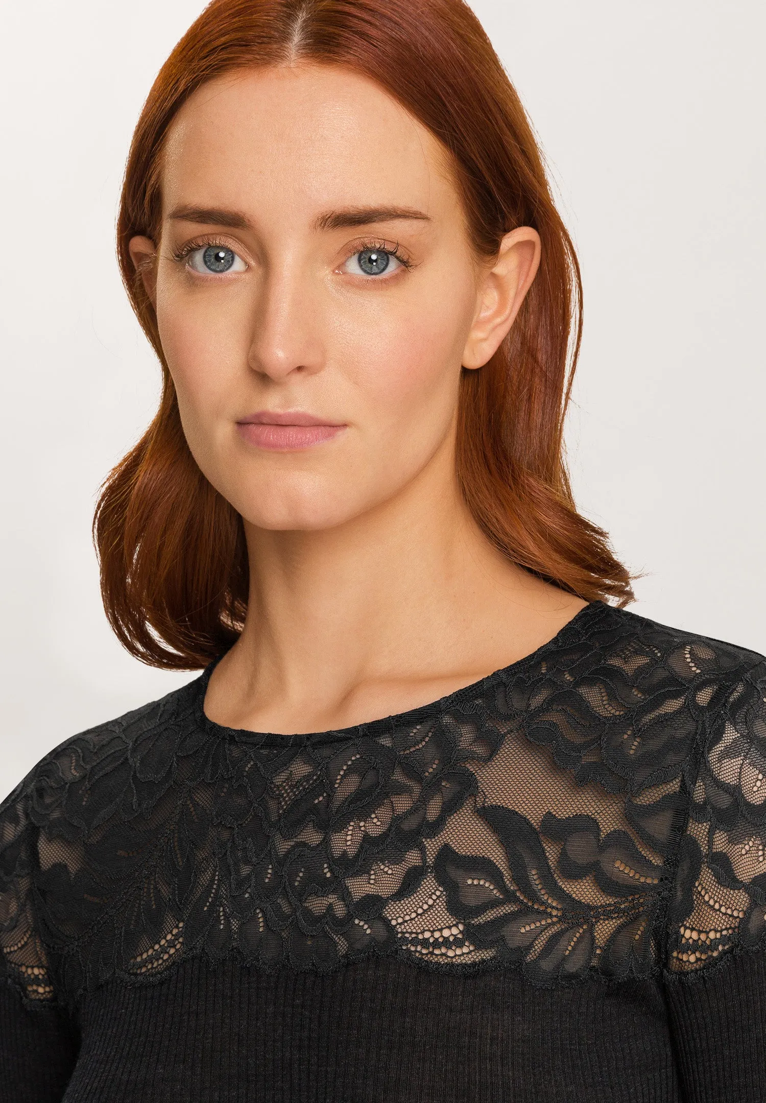 Maria Lace Neck Wool And Silk Top | Phantom 70900-924
